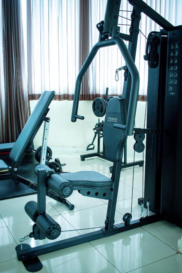 Hotel H2 Congonhas Bagian luar foto Leg press machine