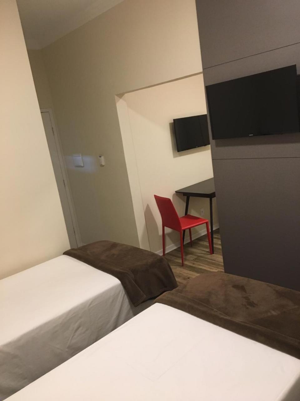 Hotel H2 Congonhas Bagian luar foto A room at the hotel